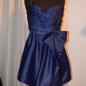 Allen Schwartz Prive Blue Formal Dress Size 4 $345